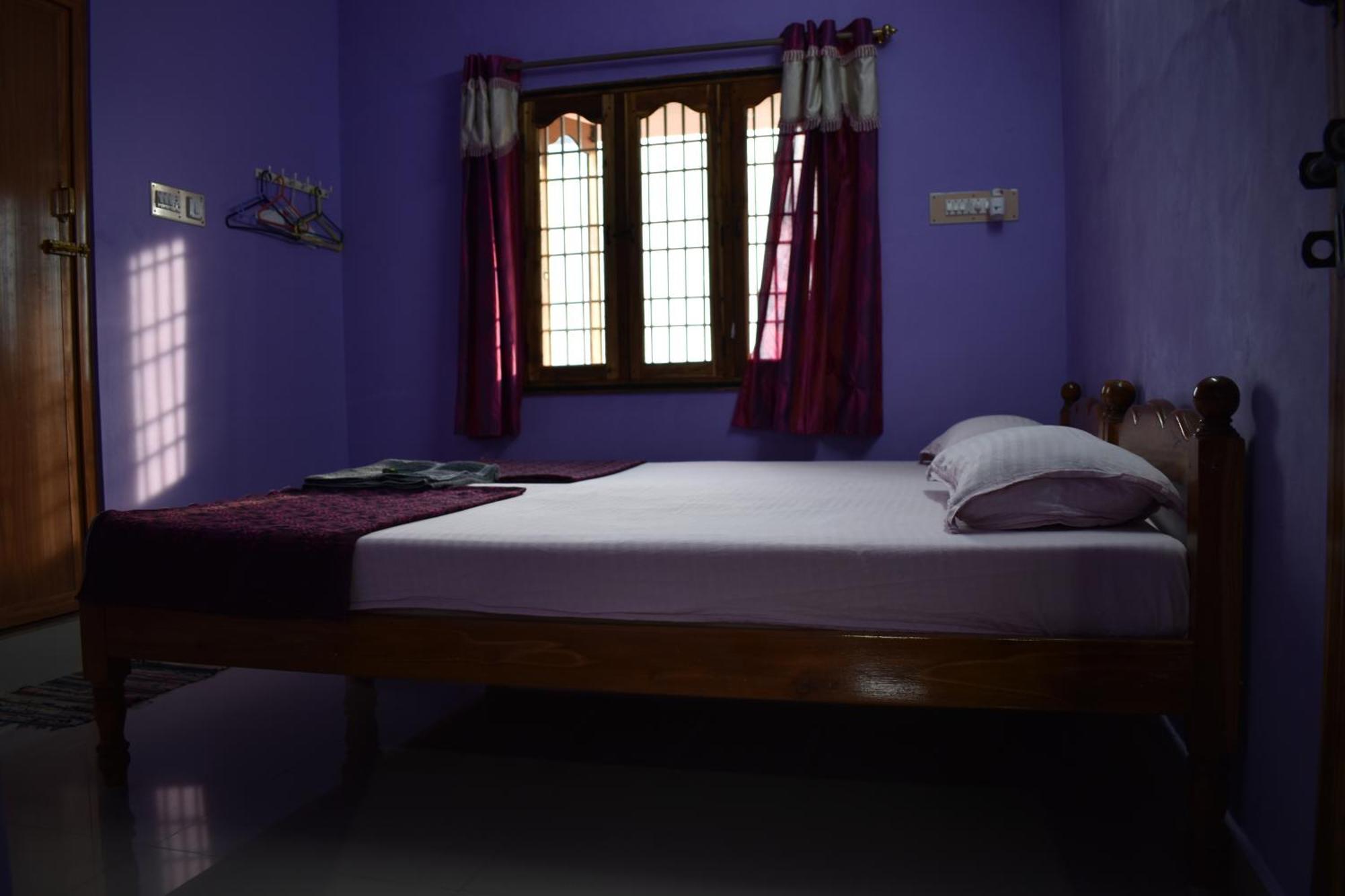 Rainbow Guest House Tiruvannāmalai Extérieur photo