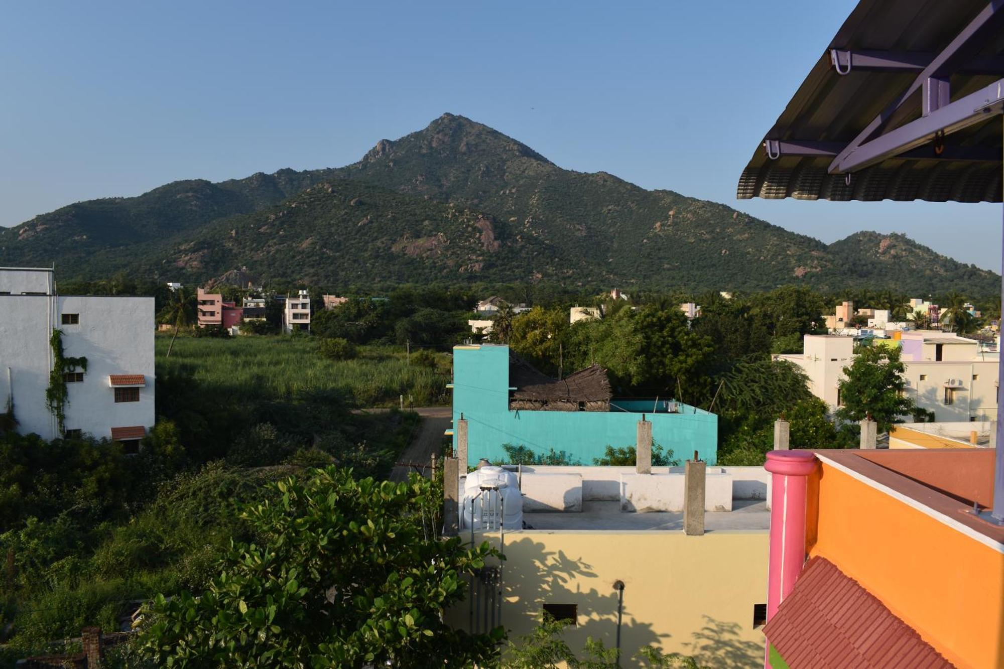 Rainbow Guest House Tiruvannāmalai Extérieur photo