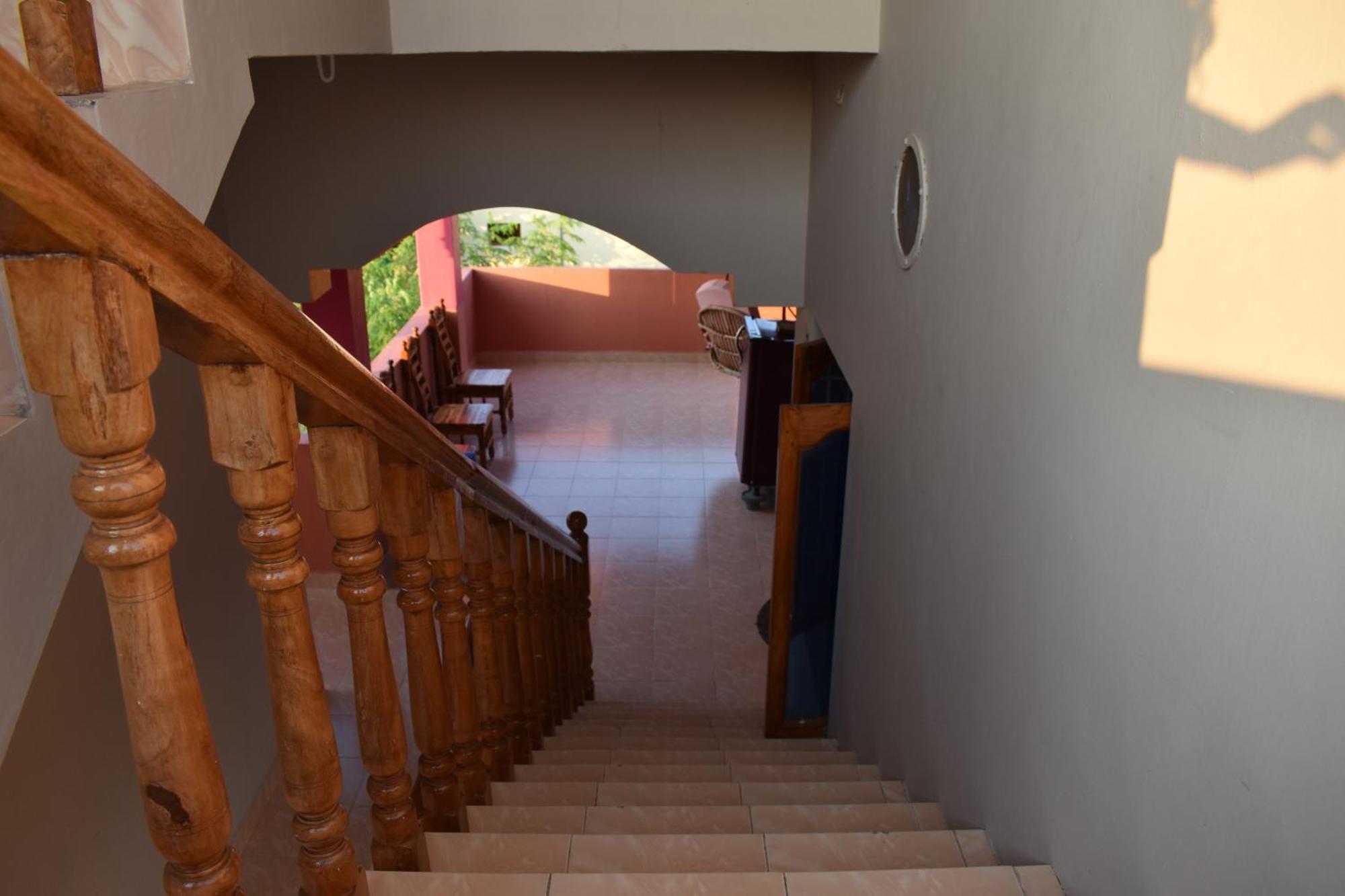 Rainbow Guest House Tiruvannāmalai Extérieur photo