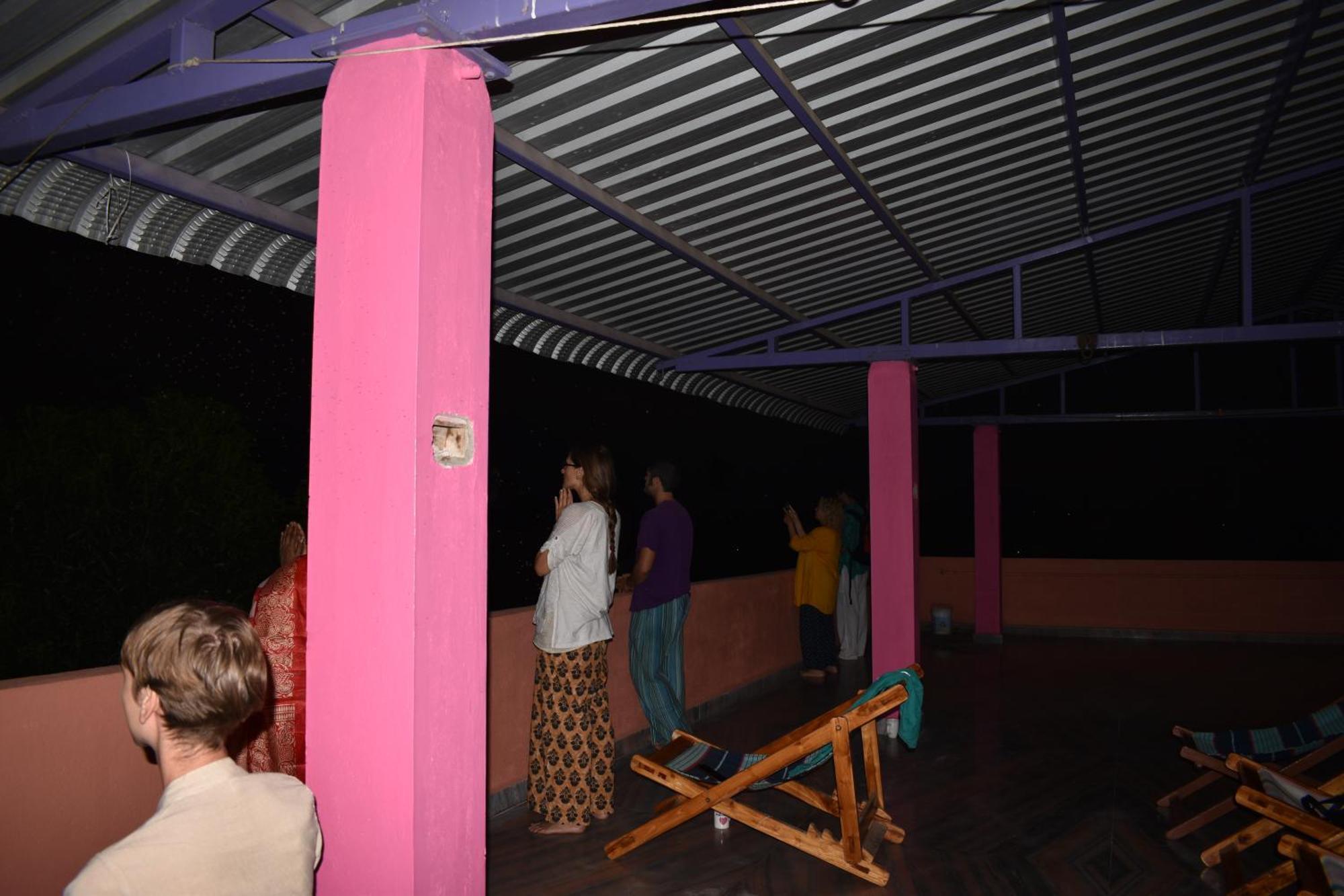 Rainbow Guest House Tiruvannāmalai Extérieur photo